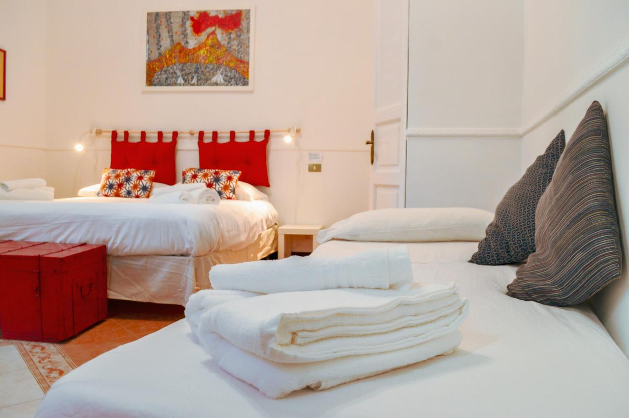 La Casa Di Famiglia Apartment Naples